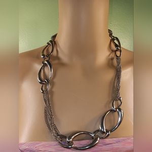 women silver necklace